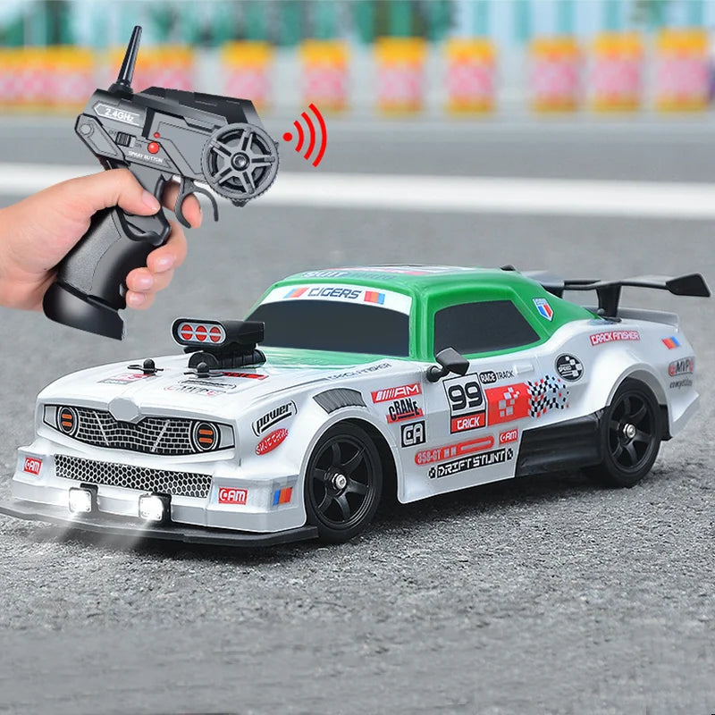 LKCOMO 4WD RC Drift Car - 2.4G, Metal ABS AE86, Light & Spray Effects